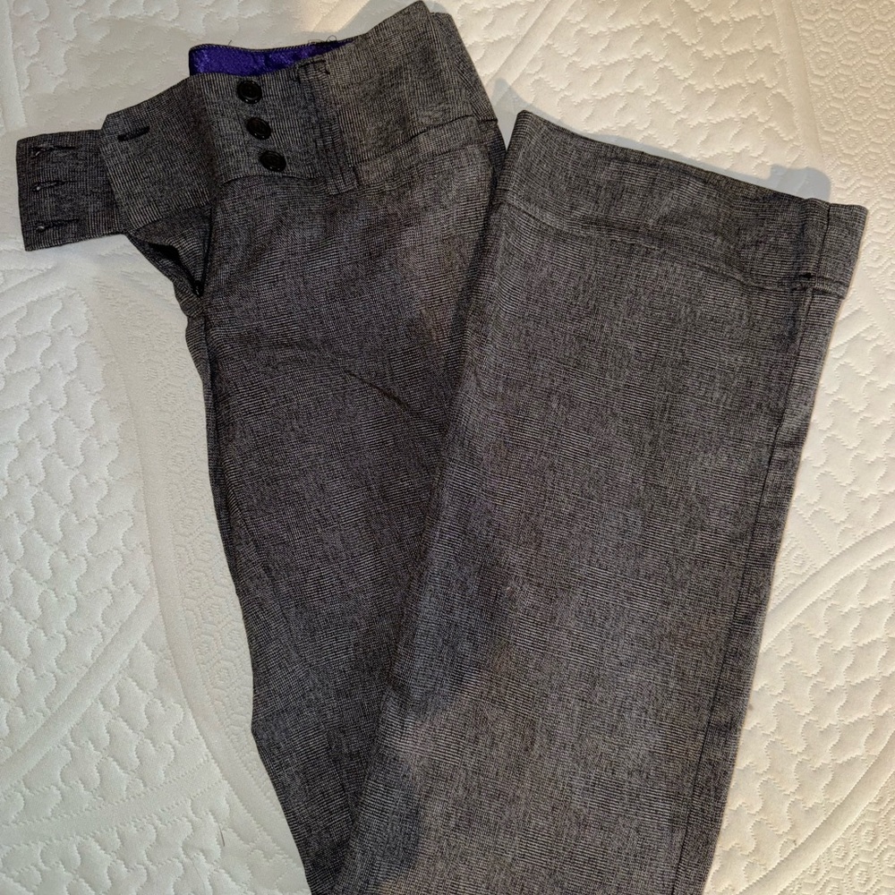 Women’s Stooshy Gray Trousers